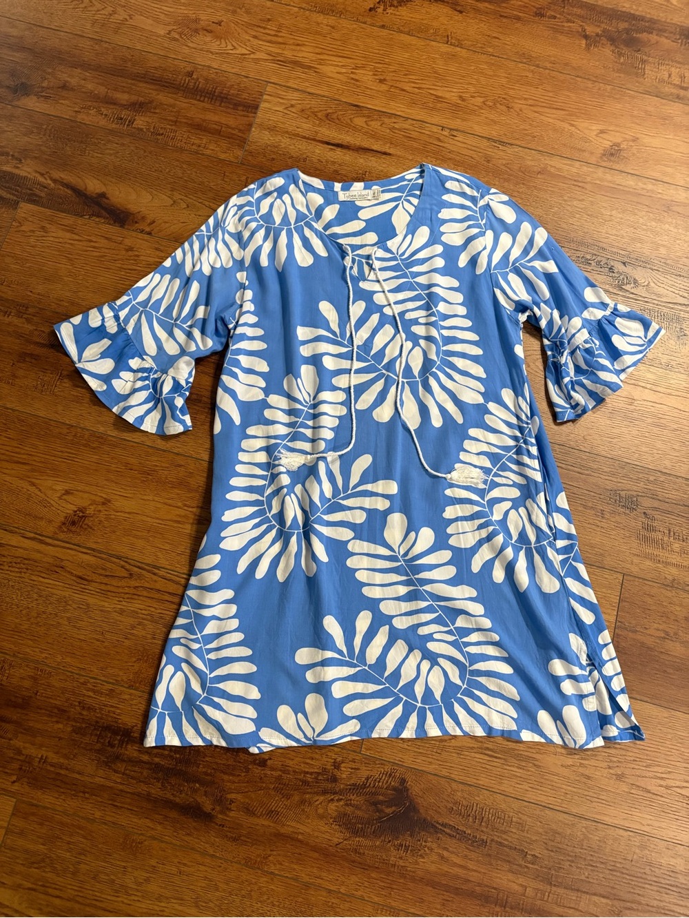 Tybee Island Clothing Company Blue & White Tropical Cover Up Dress
Size XL